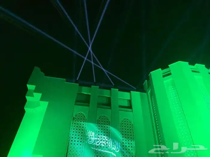 شاشات عرض مسارح المنيوم قزاز تراسات اضاه صوتيات 2