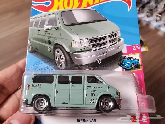 اكثر من 100 سيارة هوت ويلز Hot wheels وغيرها نادرة ومميزة 13