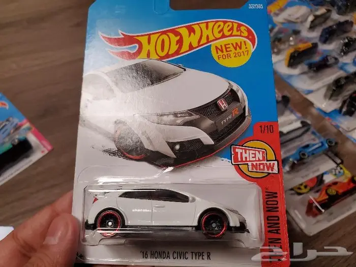 اكثر من 100 سيارة هوت ويلز Hot wheels وغيرها نادرة ومميزة 27