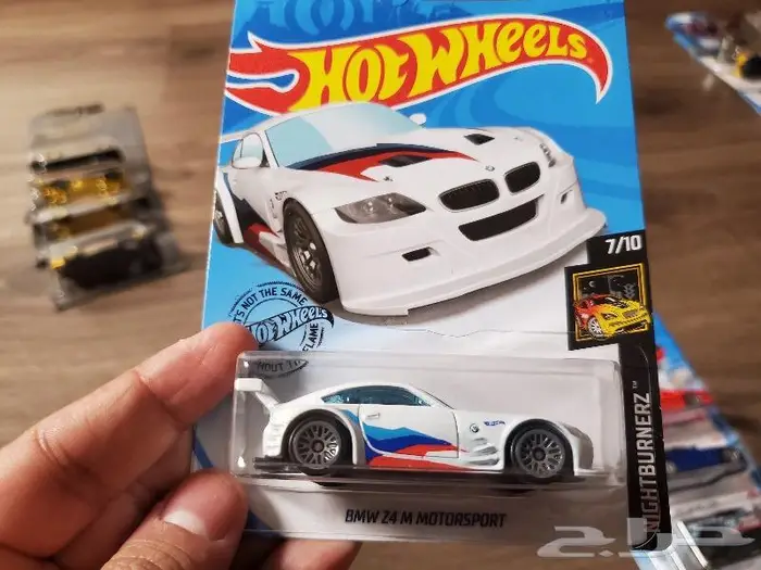 اكثر من 100 سيارة هوت ويلز Hot wheels وغيرها نادرة ومميزة 46