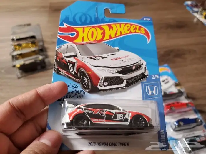 اكثر من 100 سيارة هوت ويلز Hot wheels وغيرها نادرة ومميزة 47