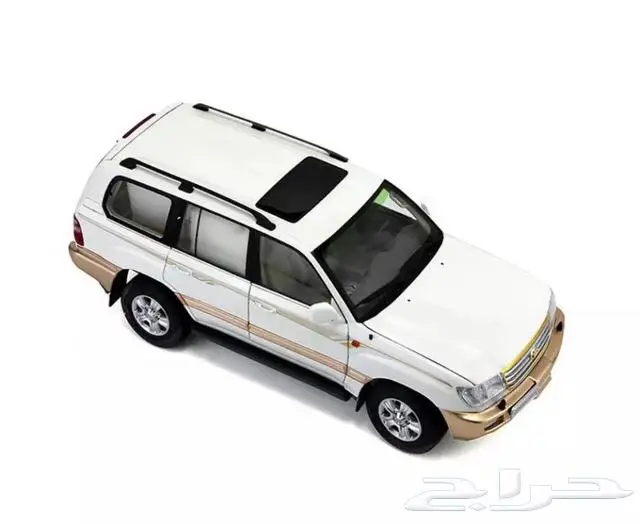 لاندكروزر مجسم 4