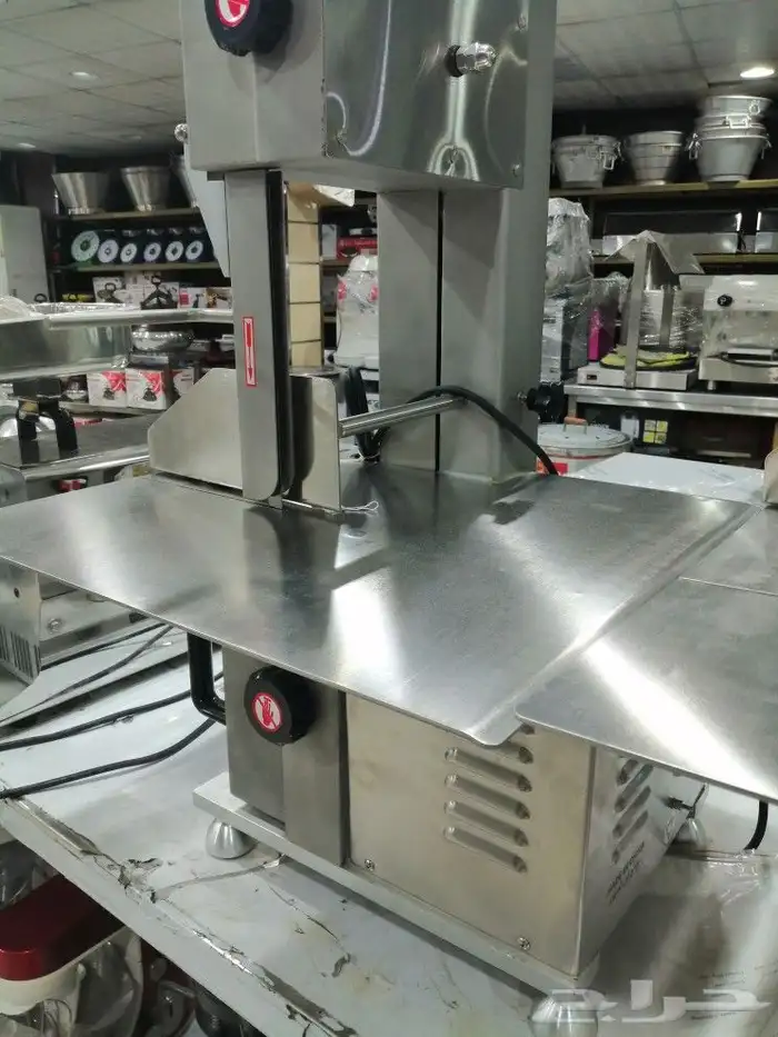 منشار لحم إيطالي 1