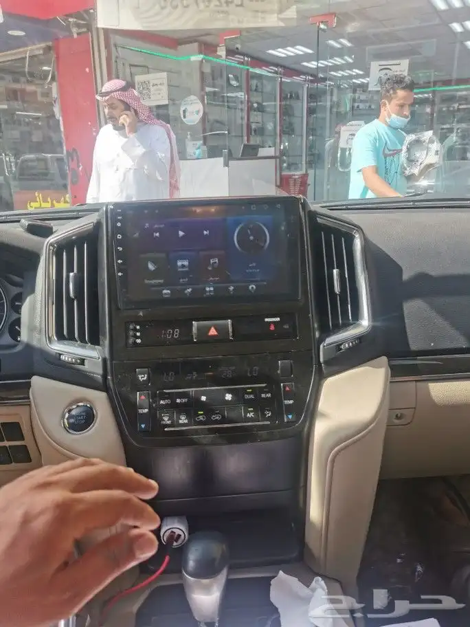 شاشه صالون 2016. 2018 2