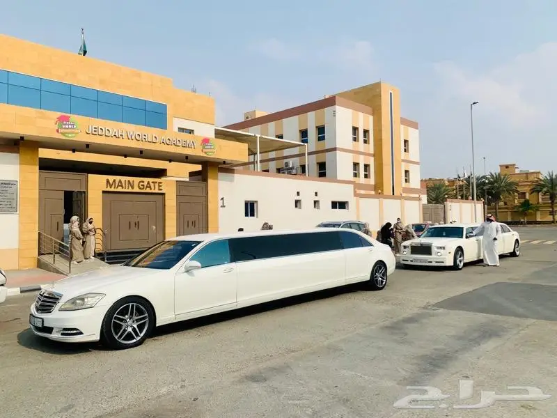 ليموزينات مرسيدس رولز لنكولن كرايسلر 33