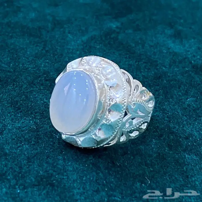 خاتم عقيق يماني ثلجي صافي صياغه فاخره 1