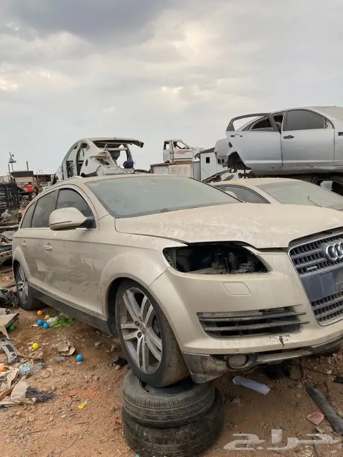 قطع غيار تشليح اودي كيو 7 Q7 موديل 2007 - 2010 1