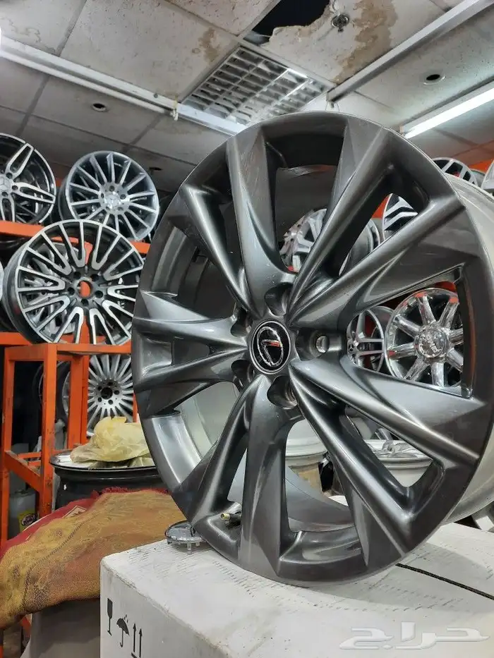 جنوط لكزس أي أس 350 اصلي وكاله شد بلد 2021 4