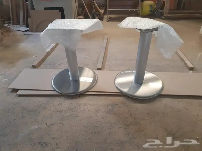 تصنيع طاولات وجلسات مطاعم وأبواب خشبية مع ديكورات وحفر cnc 13