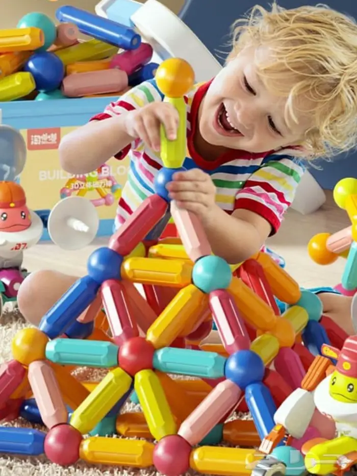 لعبة تركيب القطع المغناطيسية الرائعة 0