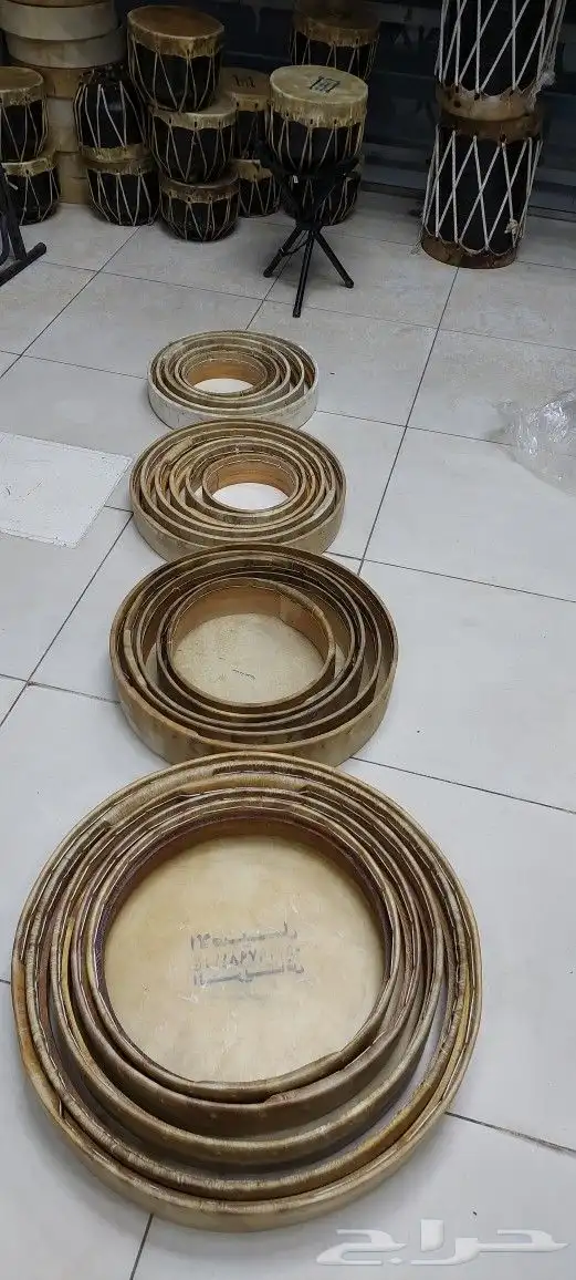 دفوف وطنية طبول وربابه وزير وعود وجيتار وكمان 1