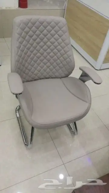 مكاتب  كراسي محاضرات متحركة  مكتب  كراسي مكتب 21