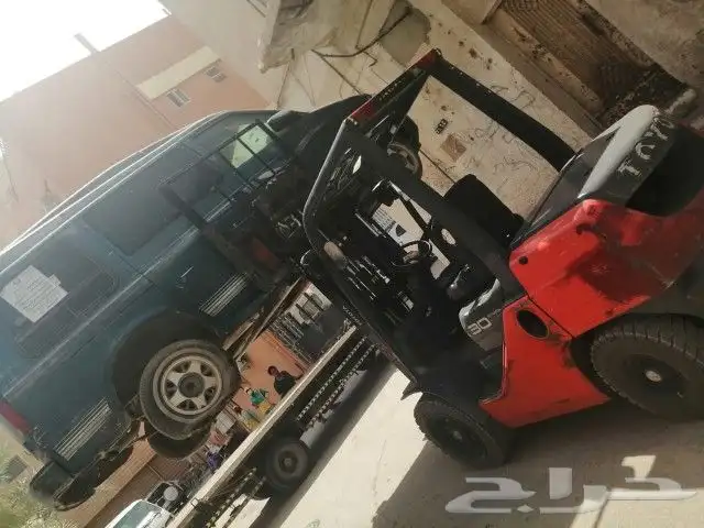 رافعة شوكيه للايجار0537053336 0