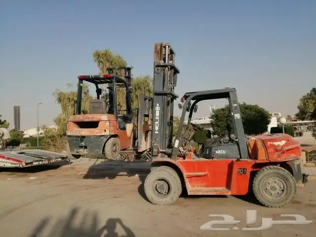 رافعة شوكيه للايجار0537053336 3