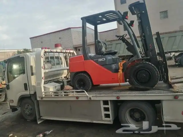 رافعة شوكيه للايجار0537053336 1
