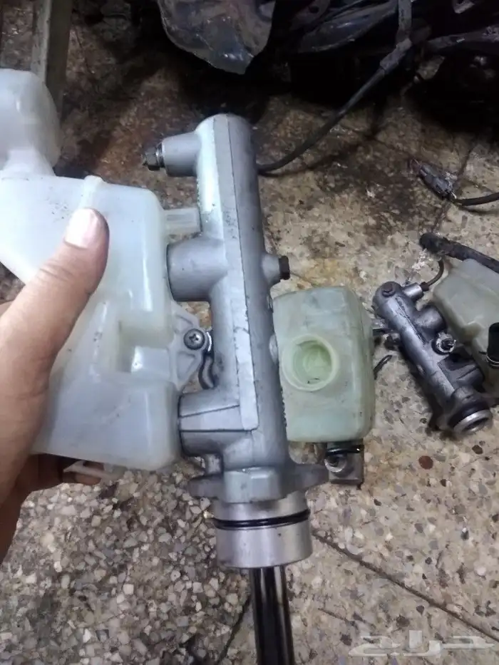 قطع فرامل لكزس 7