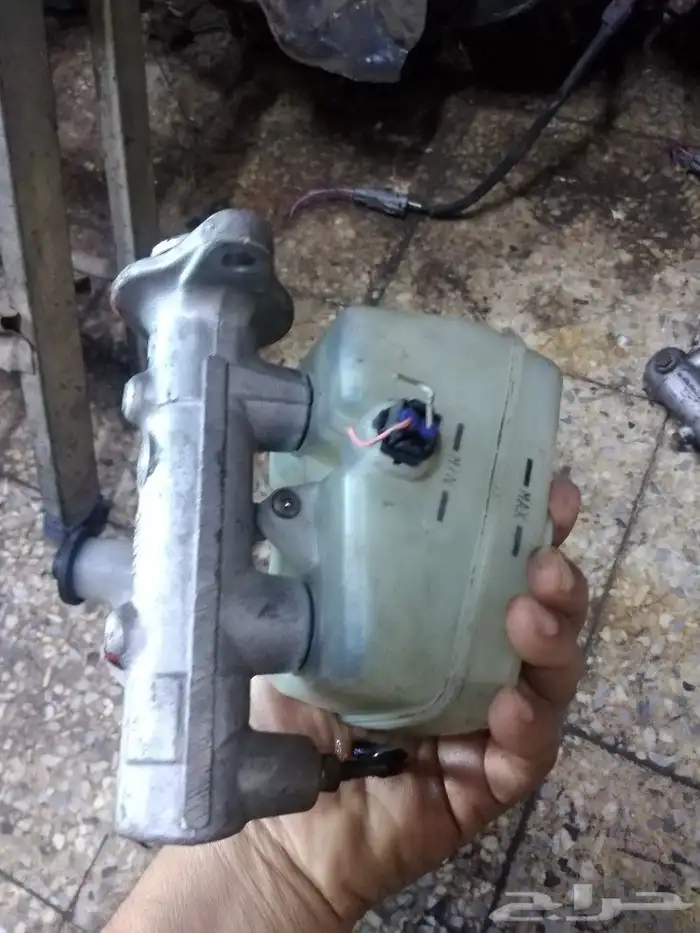 قطع فرامل لكزس 8