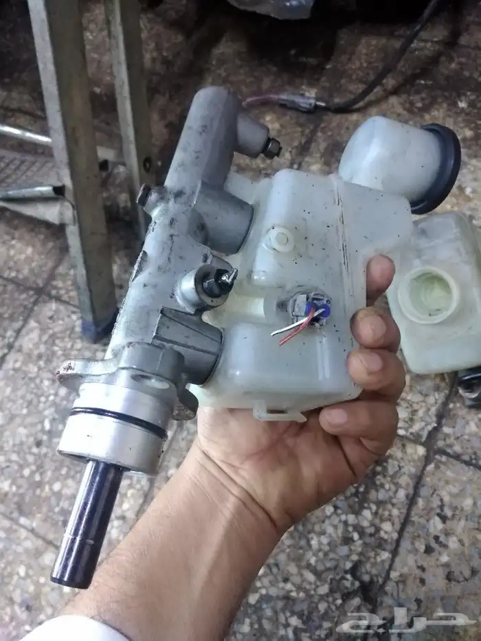 قطع فرامل لكزس 5