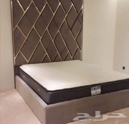 أصل الأثاث 10