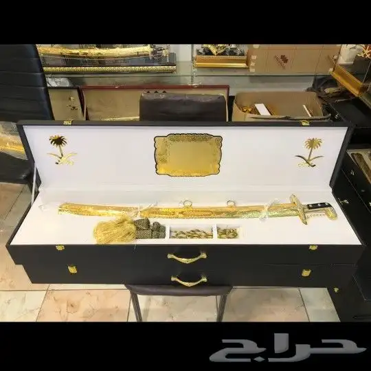 دروع وسيوف ومشالح بسعرالجمله 47