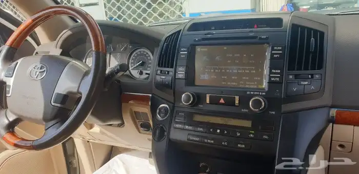 شاشة جيب لاندكروزر 2013 جديدة وكاله بكرتونها 0