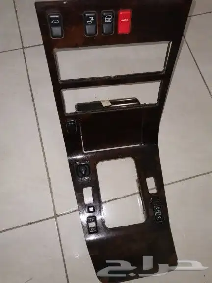 قطع مرسيدس بنز شبح وبعض قطع ابو عيون وفياقرا 38