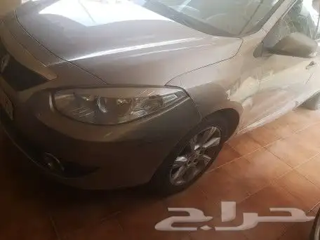 بيع قطع رينو فلونس 5