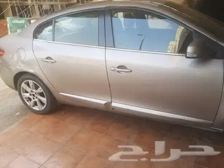 بيع قطع رينو فلونس 4