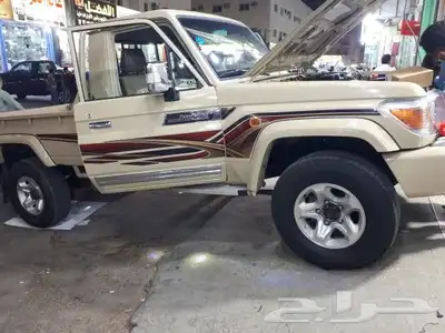 يوجد لدينا خطوط صدامات وكاله وتجاري 1