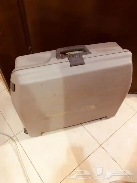 شنطة وسط مستعمل 0