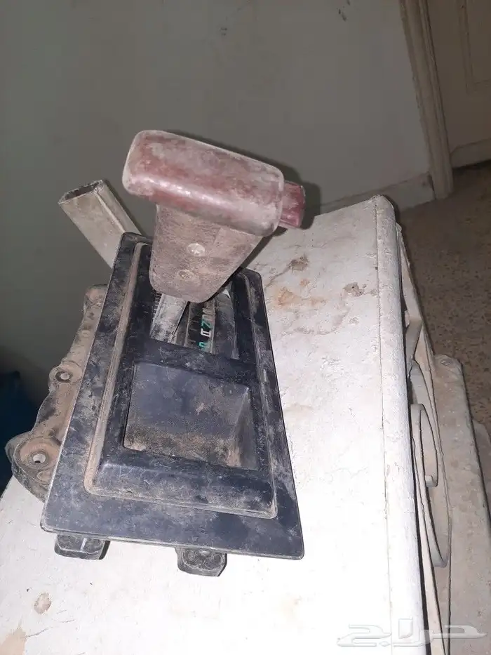 نيسان لوريل 1986 7