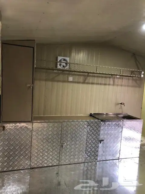 غرفه سحب البيع شغل كويتي عريعره طول 12في4متر 10