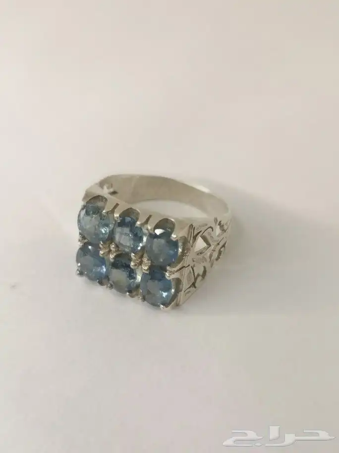 احجار متنوعة و خواتم و قلادات 1