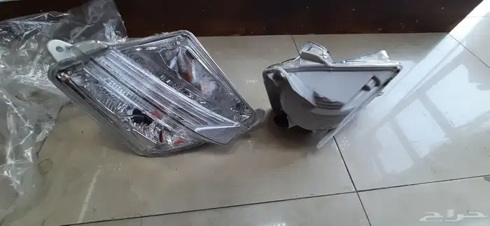 كشافات افالون 8