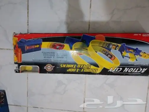 حقائب مدرسية ألعاب زحلوقات سيارات 0