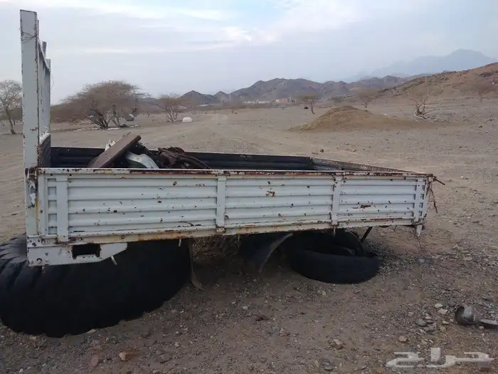 صندوق دينه حوض دينا تويوتا مديل 84 وتحت للبيع 1