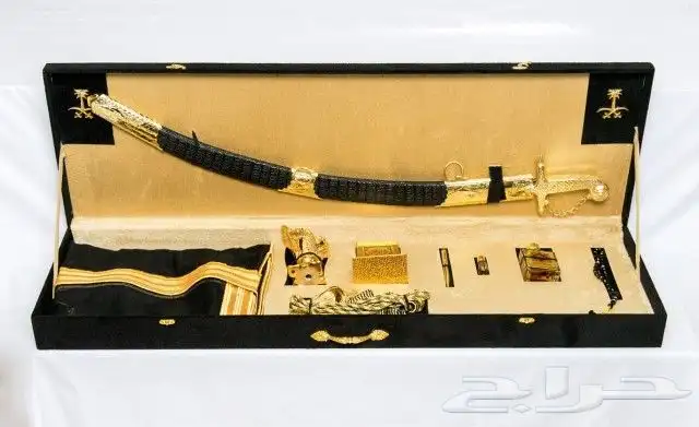 دروع تكريم وترقيات سيوف مشالح أطقم هدايا 2