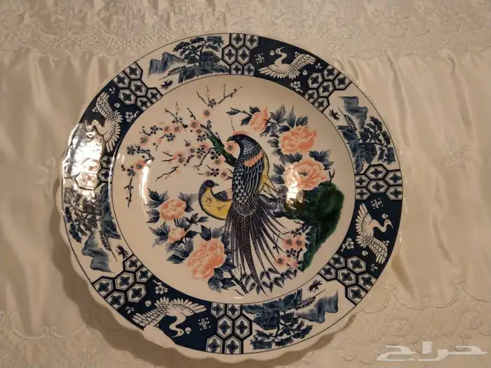 تحف متنوعة ولوحات وشموع 13