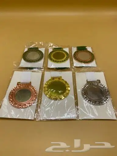 وسامات وميداليات 4