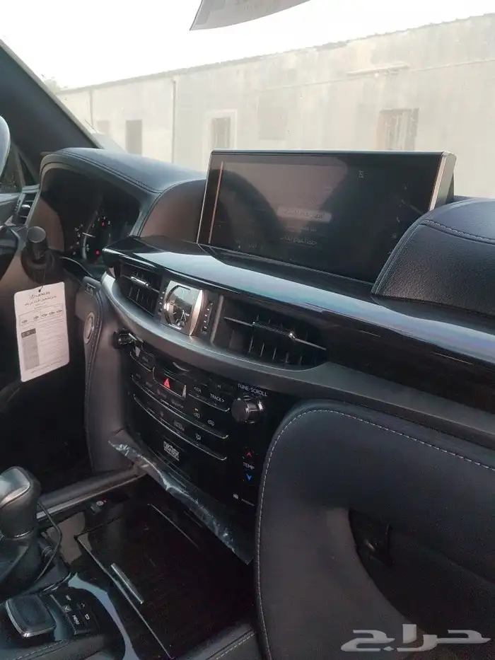 جيب لكزس 2020 LX العداد 87 الف السعر 370 18