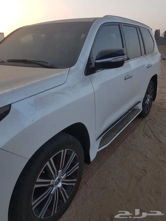 جيب لكزس 2020 LX العداد 87 الف السعر 370 20