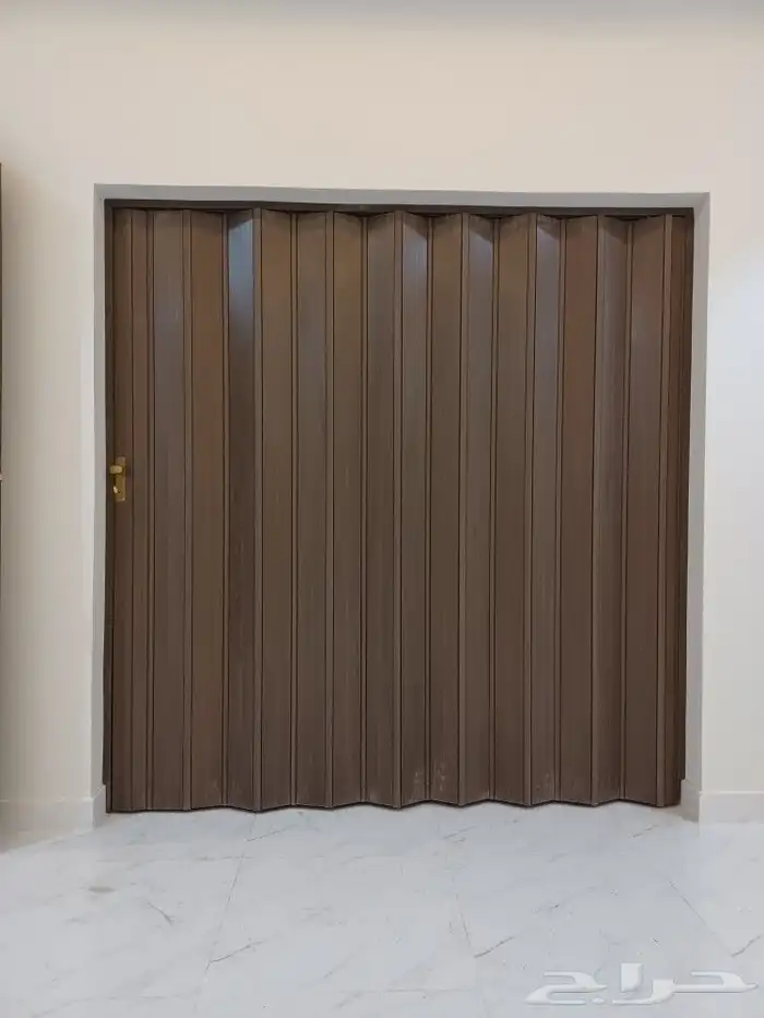 باب اكروديون أبواب سحب باب جلد 0