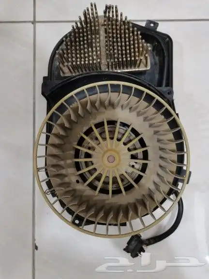 قطع غيار مرسيدس 126 37