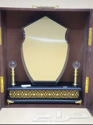 دروع و أوسمة الصحة 16