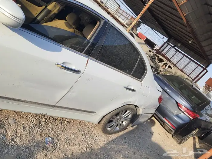 جنسس2014 قطع غيار 3