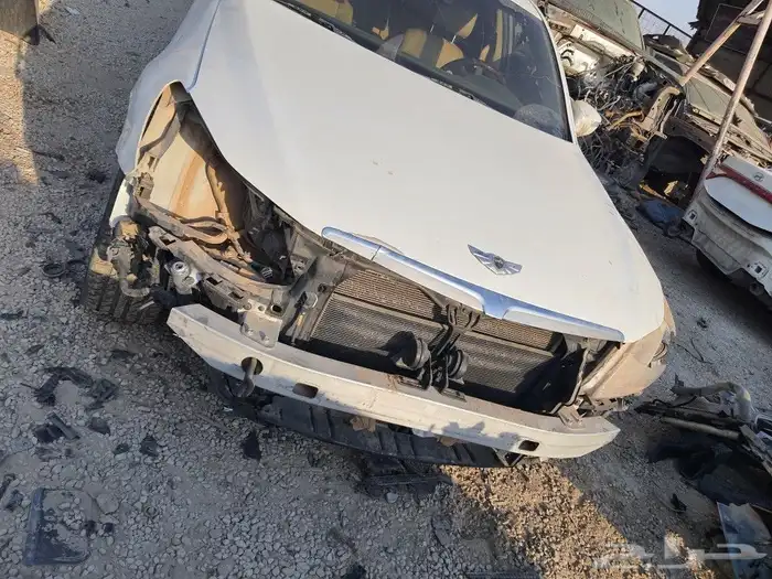 جنسس2014 قطع غيار 0