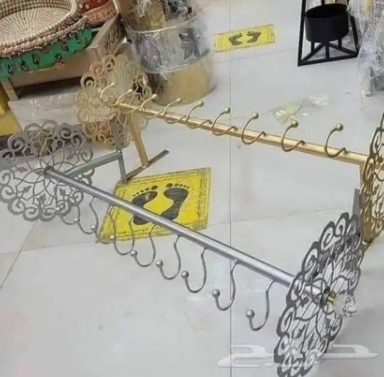 علاق عبايات وملابس واستاندات 18