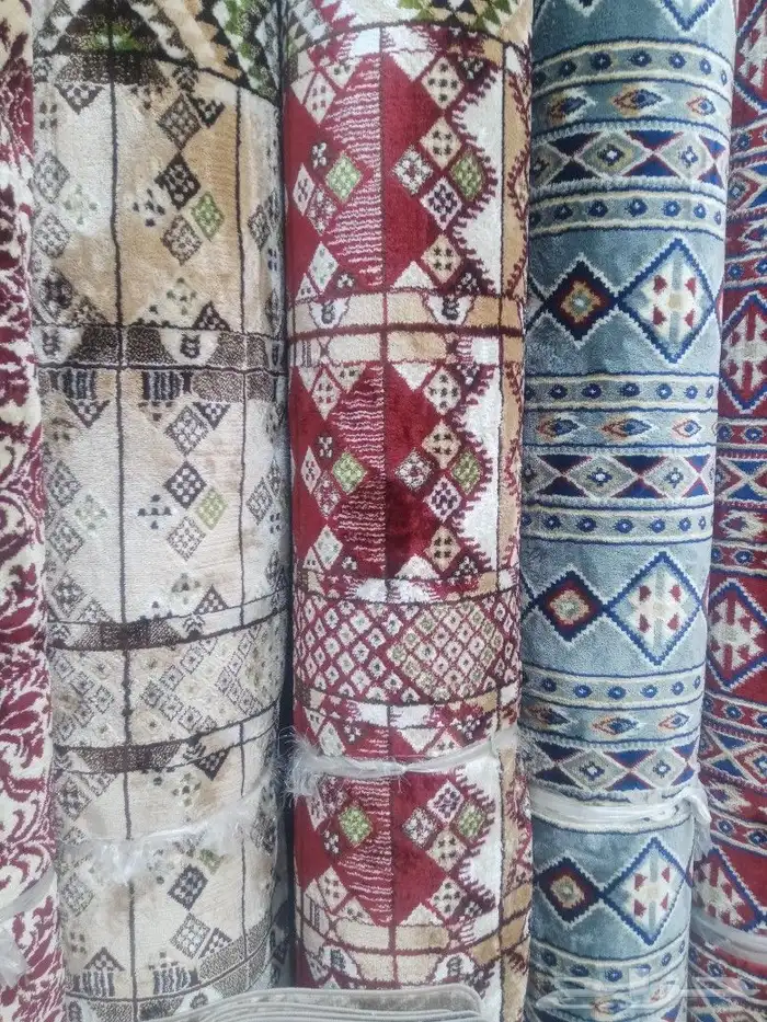 حراج بن قاسم قديم للموكيت والسجاد والفنيل 9