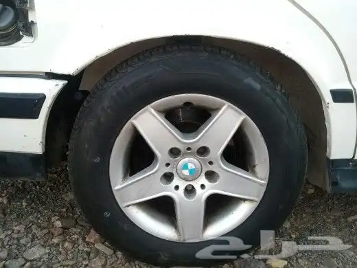 بي ام دبليو مديل 89 تشليح قطع غيار فقط 7