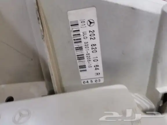 قطع مرسيدس فئة C200 3
